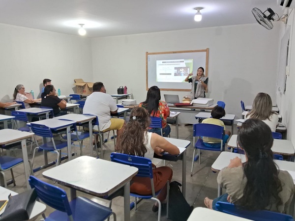 SEDRU promove curso gratuito de Avicultura Básica em parceria com SENAR em Pau dos Ferros